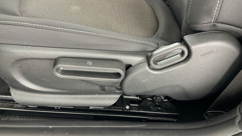 MINI Hatchback 1.5 Cooper Classic 3dr Auto Petrol Hatchback